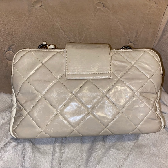 Chanel Reissue Quilted Accordion Flap Bag - Picture 13 of 16